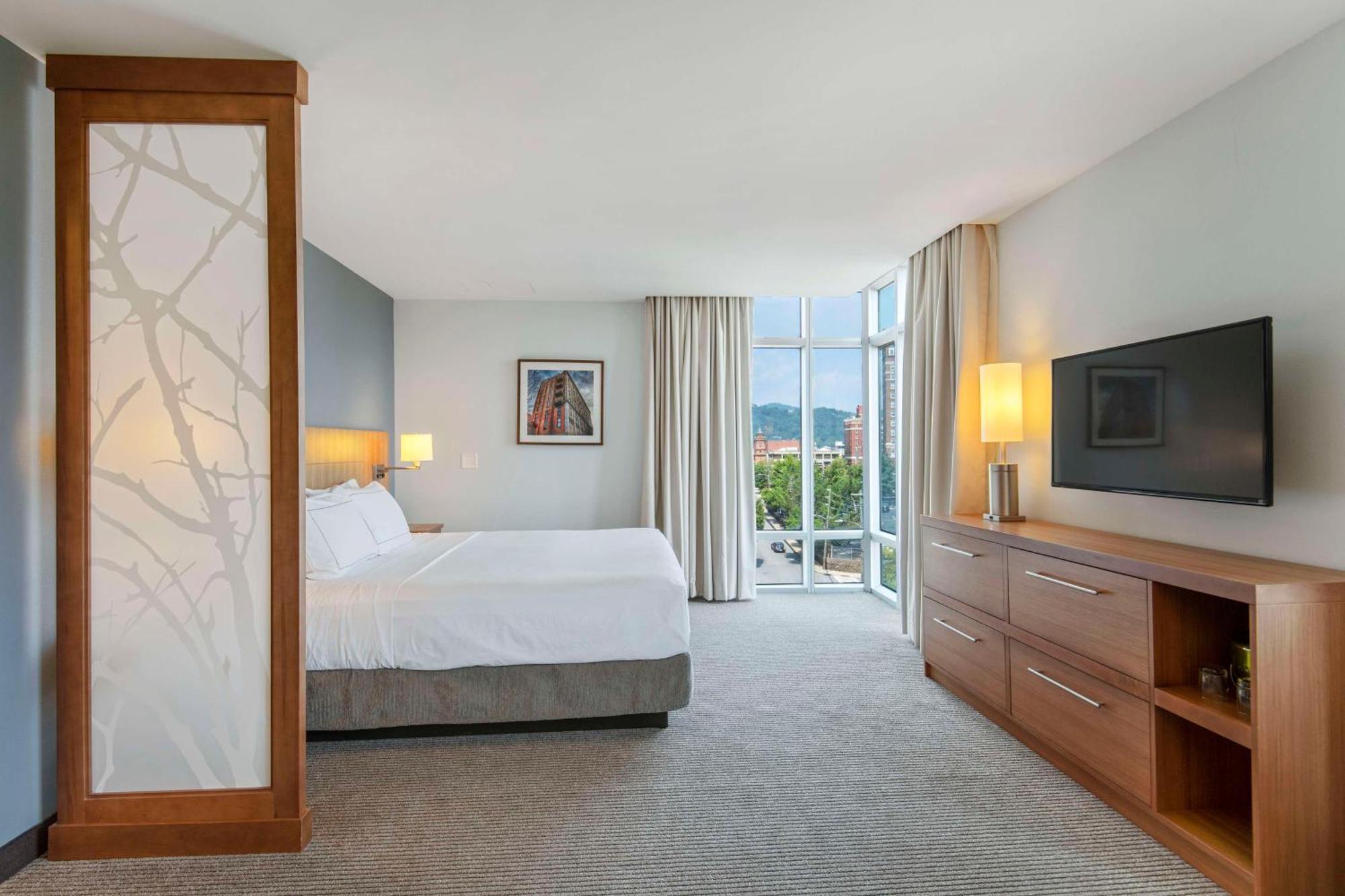 Doubletree By Hilton Asheville Downtown Buitenkant foto