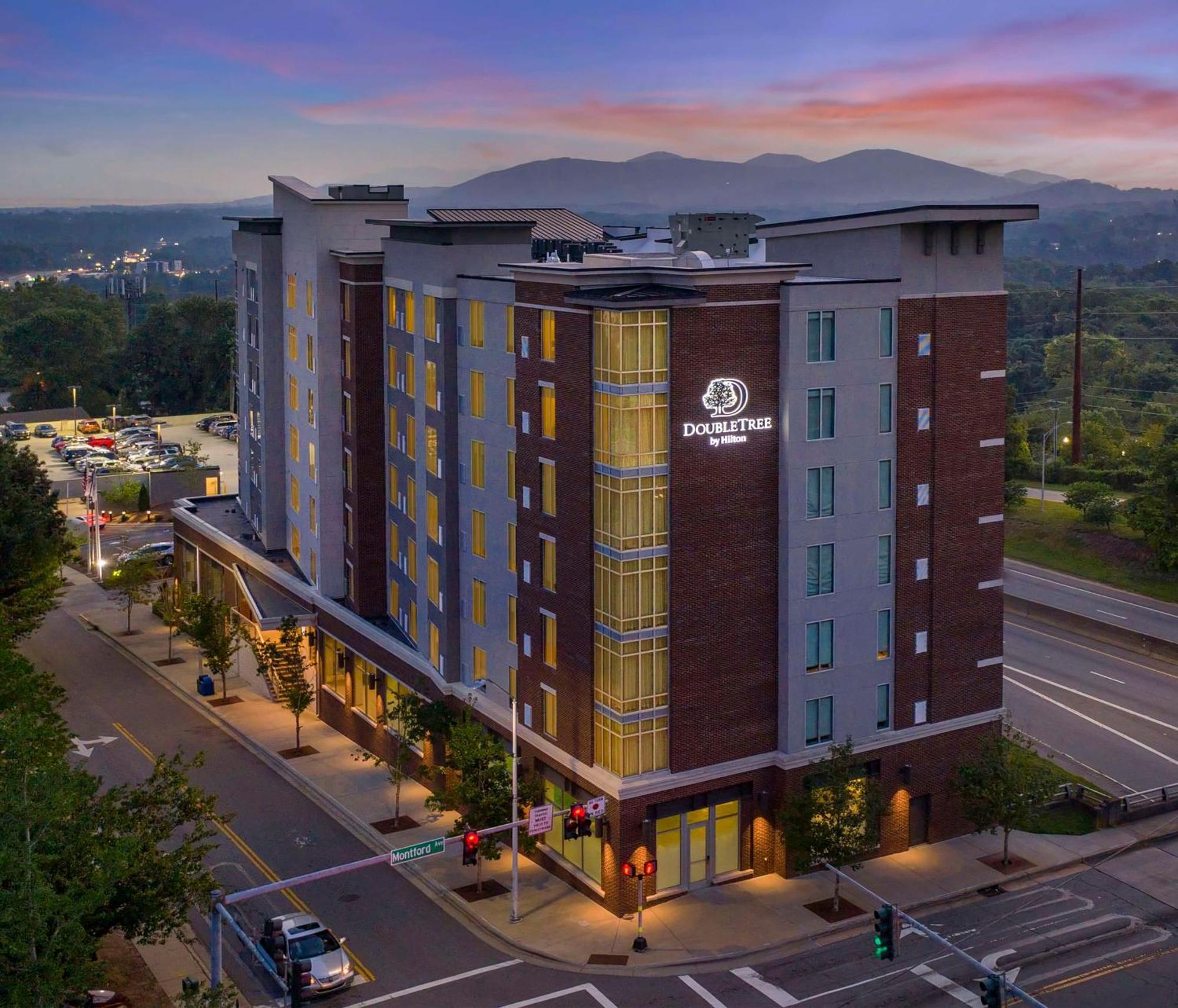 Doubletree By Hilton Asheville Downtown Buitenkant foto