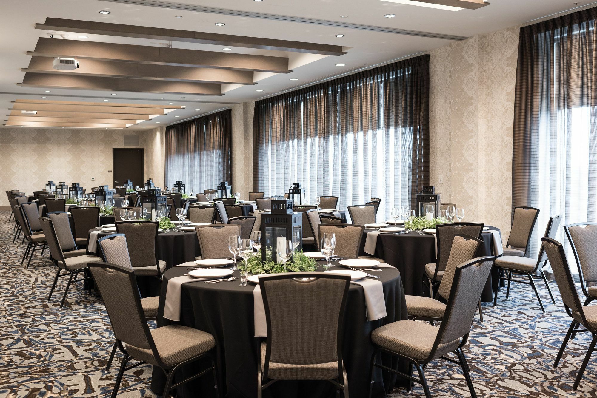 Doubletree By Hilton Asheville Downtown Buitenkant foto